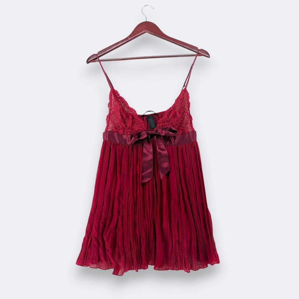 Victorias Secret Large Chemise Burgundy Red Lace Pleated Babydoll Lingerie Bow